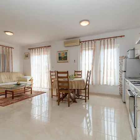 Apartman Dildo Апартаменты Трогир